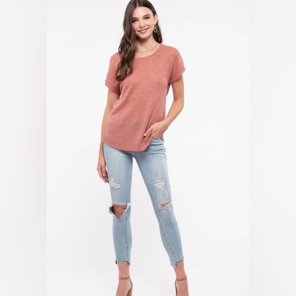Mine Lace Up Back Knit Top Size Small Dusty Rose Short Sleeve Chic NWT - Picture 5 of 8